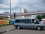 Бесплатный автобус Genser в пункт аренды автомобилей АрендаАвто-чст на ул.Добролюбова